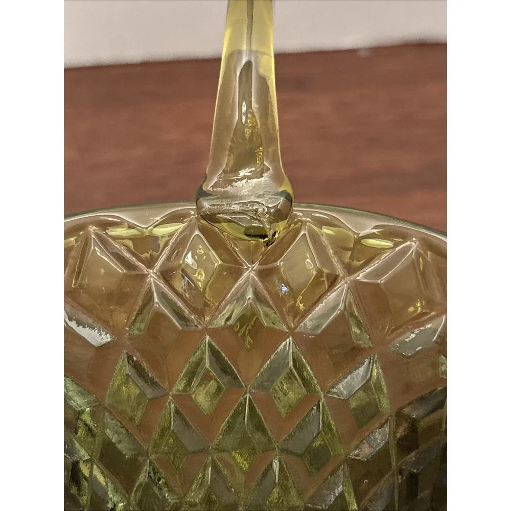 Vintage Viking Green Glass Basket Diamond‎ Cut Handle Scalloped Base Easter Plus